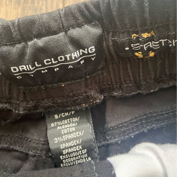 Trendy Gold Lion Shorts - Picture 2 of 3